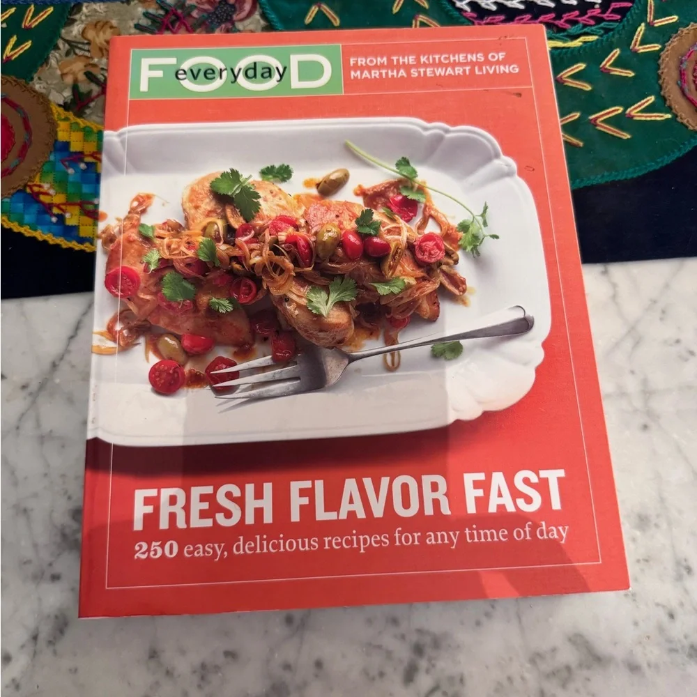 Martha Stewart’s fresh flavor fast cookbook, like new